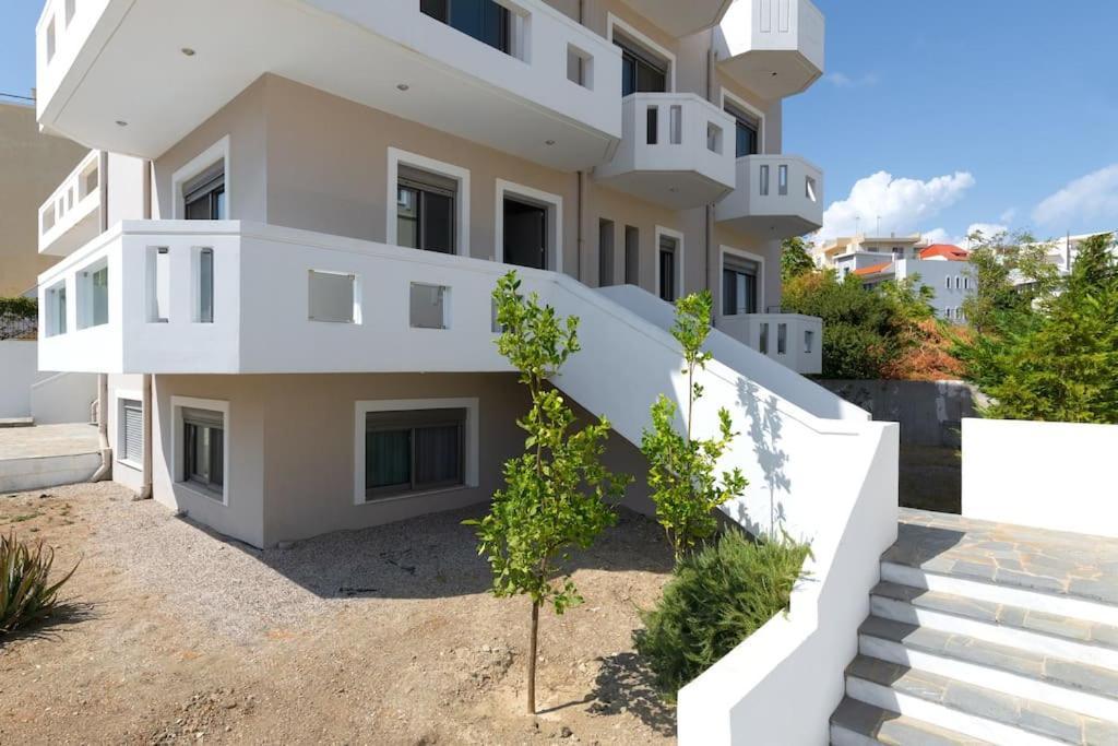 Luxurious And Modern House Near Town And Beach Асгуру Экстерьер фото